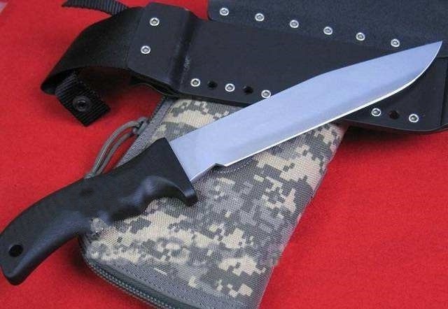 你要是和贝爷去探险，以下*器武**你选哪个？