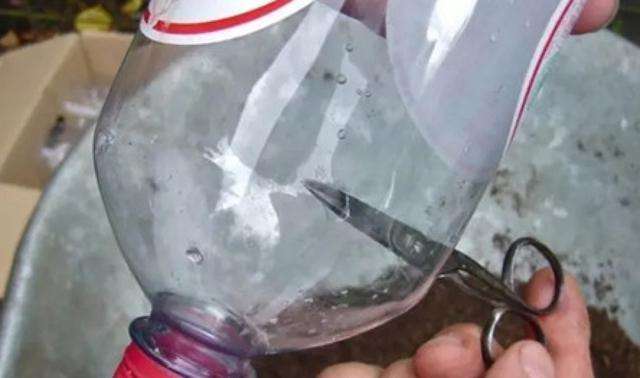 自制养花滴水瓶教程图片,手工自制花瓶养花教程图片