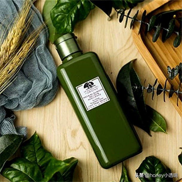 王一博代言好用的护肤品,王一博目前代言的护肤品