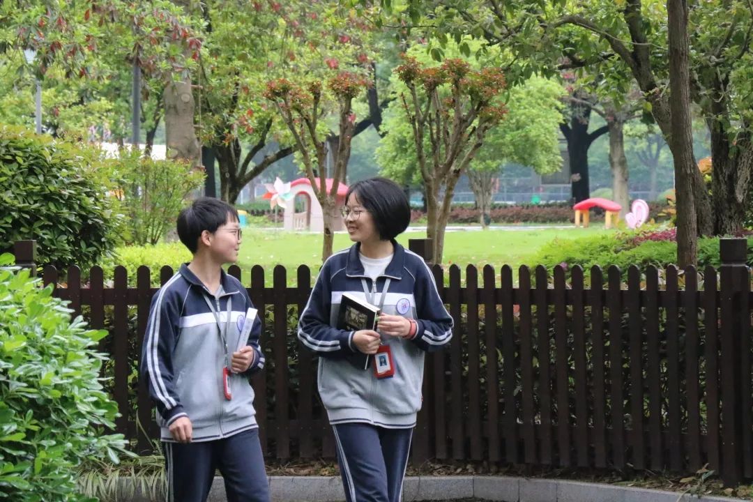 我的孩子在海亮丨这里的点点滴滴，温暖孩子和我们的身心