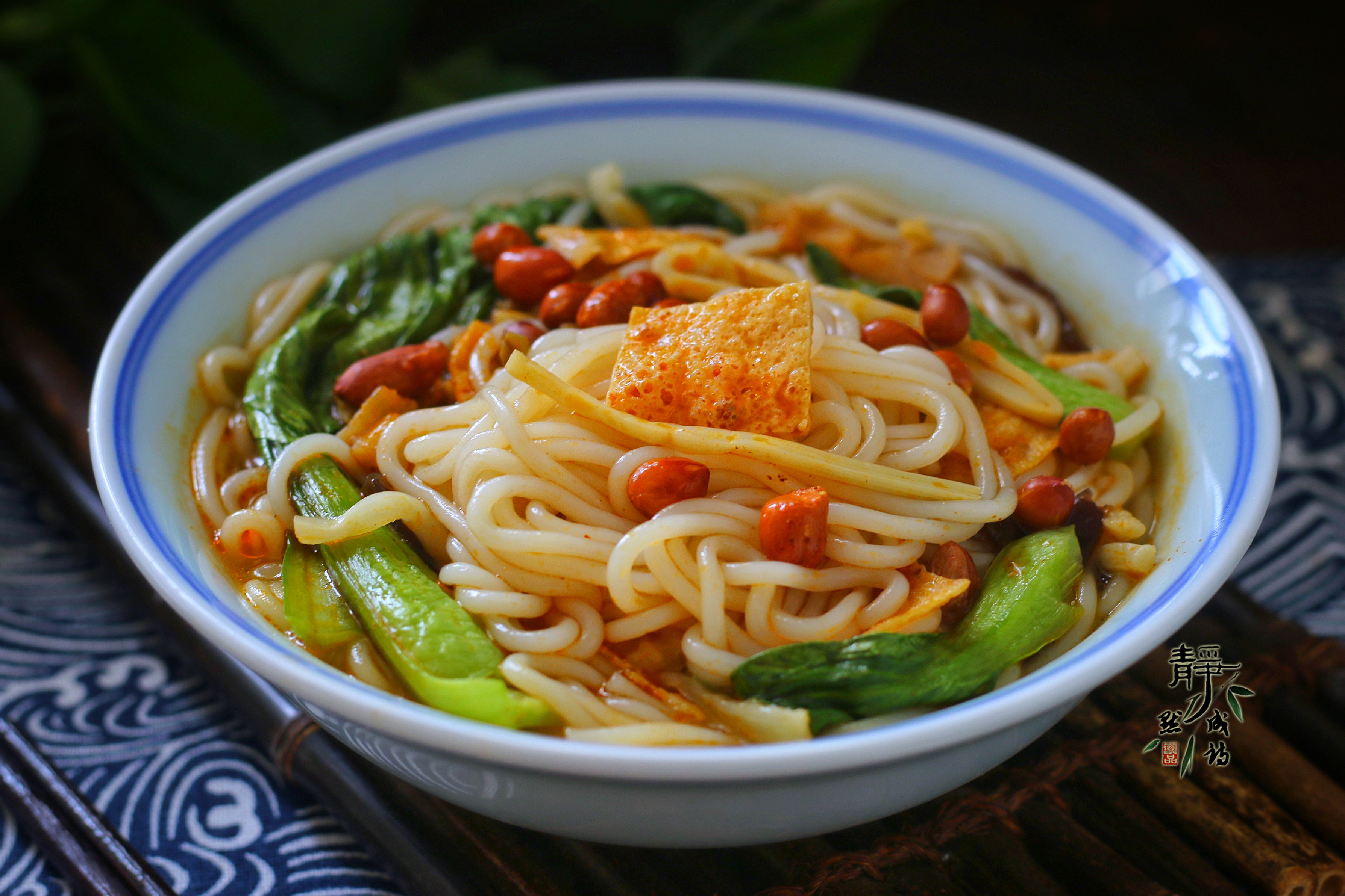 怎么煮出来的螺蛳粉更好吃,吃了过期6个月的螺蛳粉