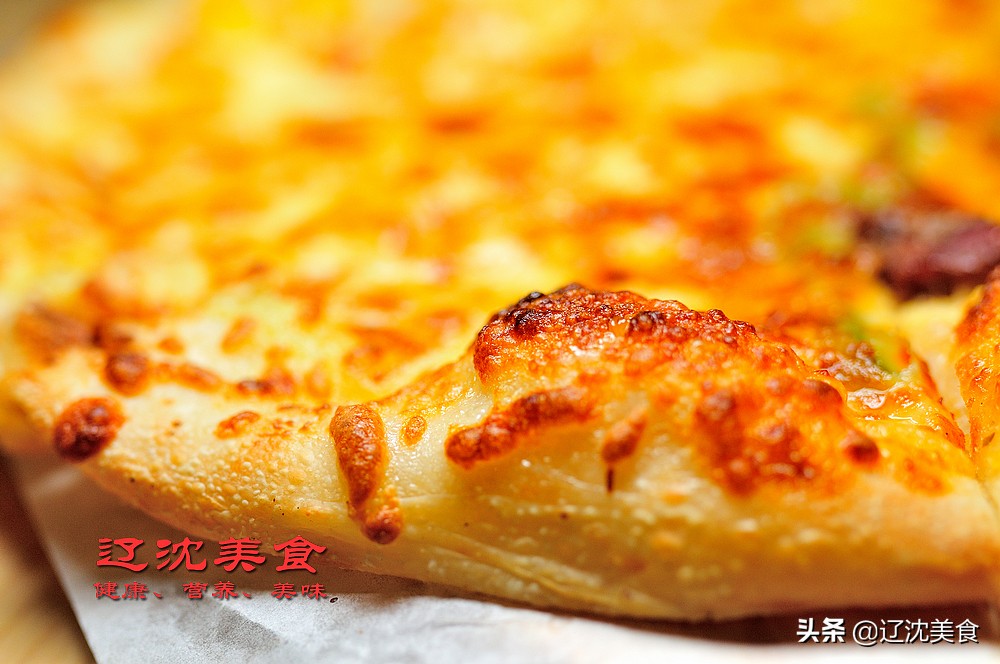 这间小屋出来一家美食公社,榴莲披萨和四川冒菜一起吃