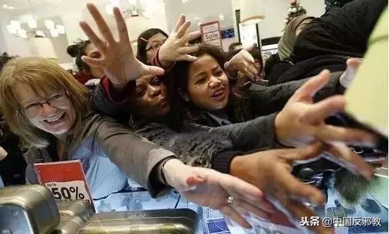 疯了!为了能和中国人一起干这事儿,老外们绞尽脑汁甚至组团去白宫*愿请**!