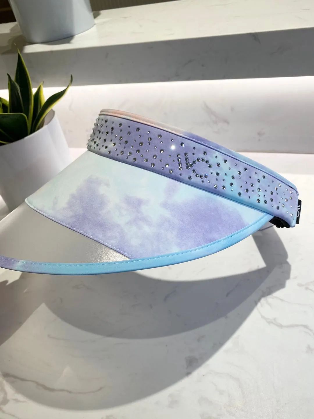 vvc防晒帽变黄了,vvc防晒帽效果