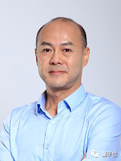 中国首档程序员真人秀，选手找bug做模型，开场主办方惨遭攻击