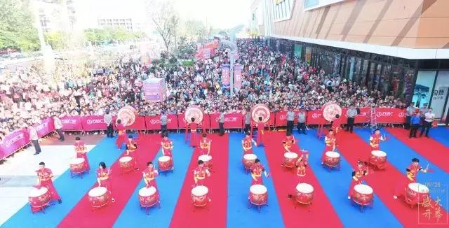 万达一年要建多少个万达广场,万达从什么时候开始建立万达广场