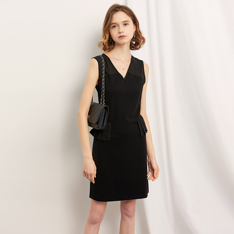 美洋推荐的小黑裙,魅力值拉满的小黑裙推荐
