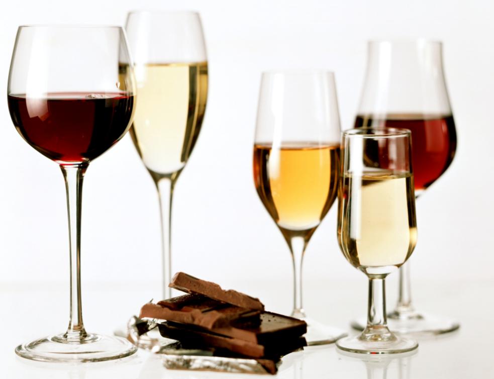 超市几十元的红酒是真的吗知乎,超市卖几十块钱的红酒是真的吗