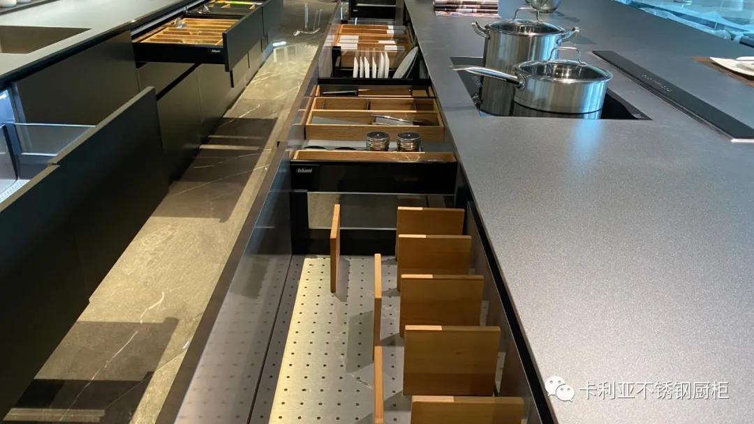 卡利亚315不锈钢橱柜官网,现代轻奢风格卡利亚不锈钢橱柜