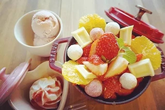 从味蕾上享受北海道的独特美食,重拾味蕾北海道香脆牛乳威化饼