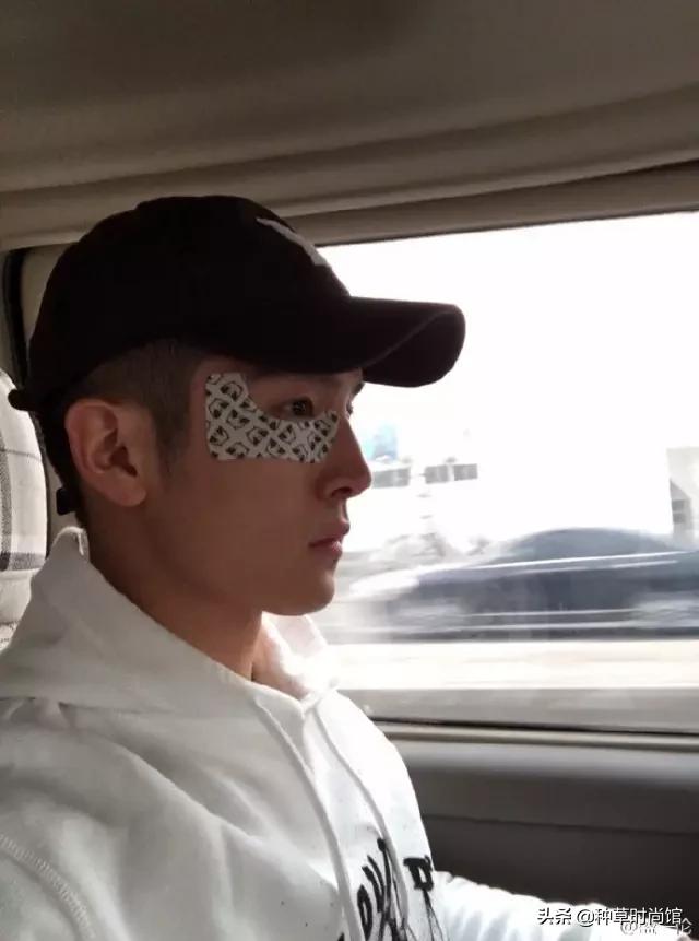 你的眼膜上白名单了吗？