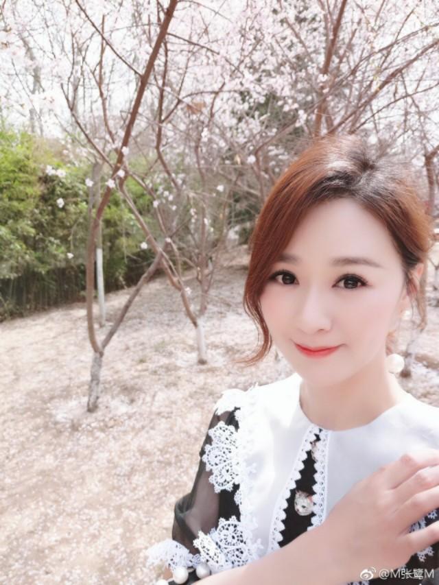 足球运动员张鹭老婆,国脚张鹭的主持人老婆