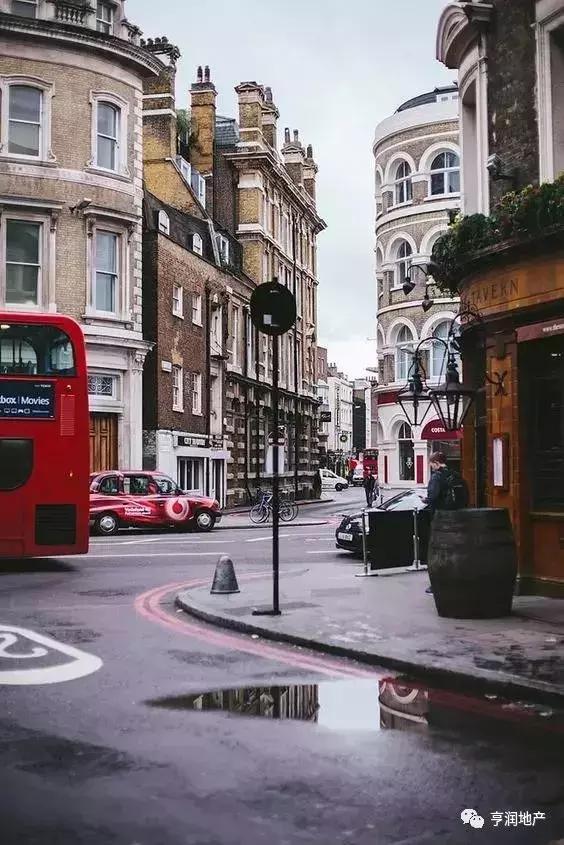 特朗普女儿生活照曝光,终于明白谁是贵族，谁是土豪！