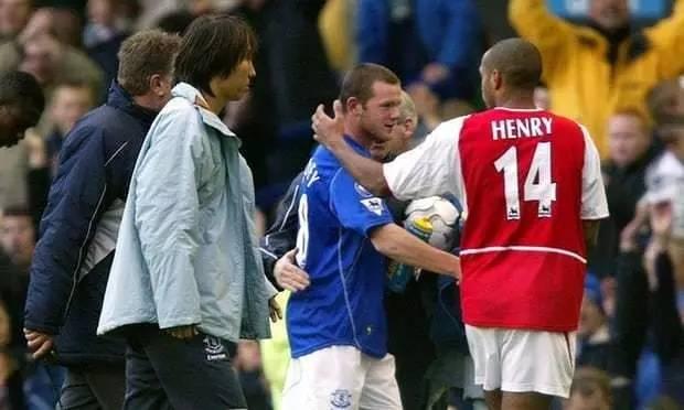 国足主帅李铁解说英超,国足主帅李铁质疑武磊