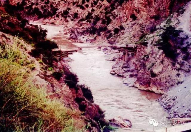 桥见古今视频,桥见英文