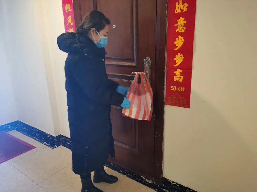 战疫故事50字左右,战疫故事短视频