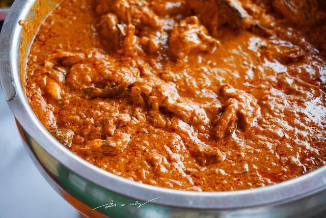 中国游客去吃印度美食,中国人吃印度菜的反应