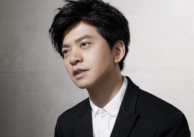 李健罗志祥超级男声,李健罗志祥海选抢魏巡