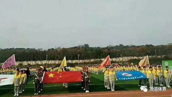 2020-2021足坛大事回顾,预测足坛未来十年的事件