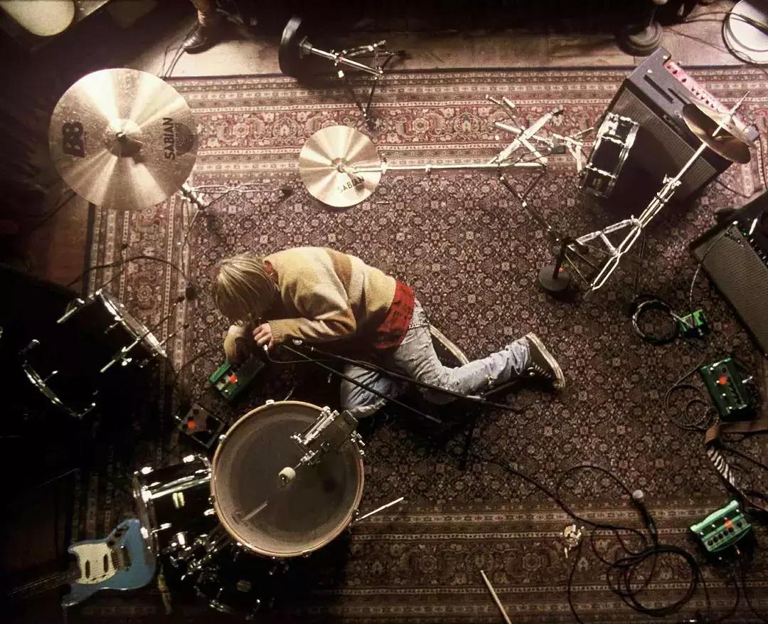 四月是最残忍的季节英文版,四月是最残忍的季节翻译