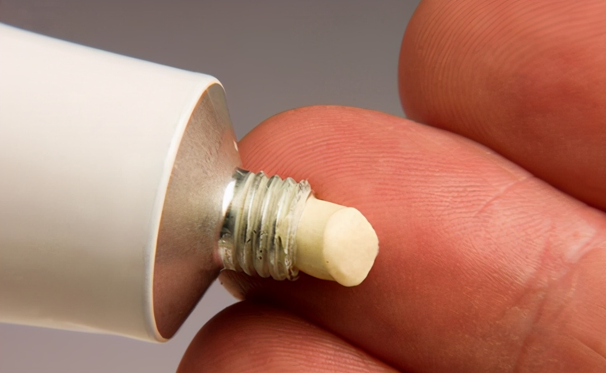 得了痔疮能吃蒜黄吗,得痔疮为什么不能吃辛辣刺激