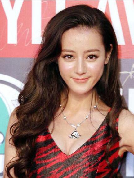 连迪丽热巴都躲不过的颜值毒药？现在预防还来得及