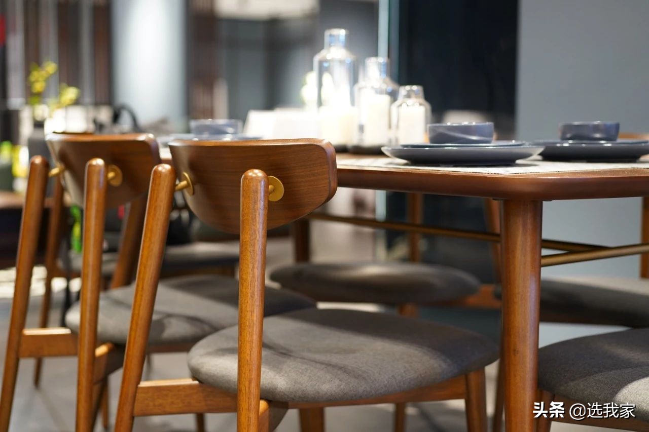 年轻人喜欢什么样的卧房家具,年轻人喜欢的主卧实木家具