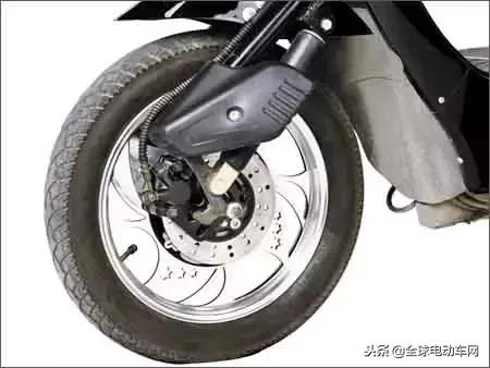 电动车是碟刹的贵还是鼓刹的贵,九号m95c后刹车是鼓刹还是碟刹