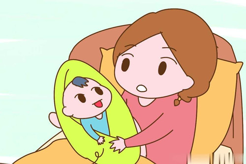 六个月的宝宝总是吐舌头是咋回事,六个月的宝宝一直吐舌头怎么回事