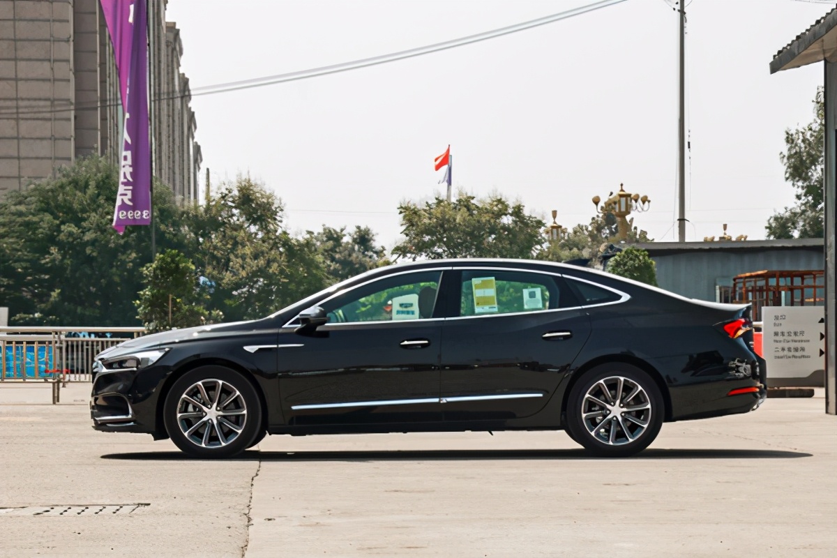 试驾别克君越,别克君越测评高速