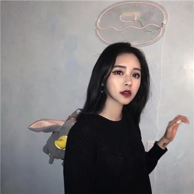 最新说说超火朋友圈短句现实,犀利霸气的朋友圈说说