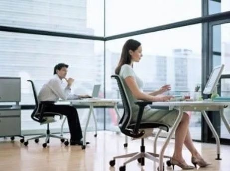 女的走路腿合不拢,为什么怀孕后腿合不拢了