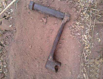 70迈汽车应急启动电源怎么使用,70迈汽车应急启动电源使用方法