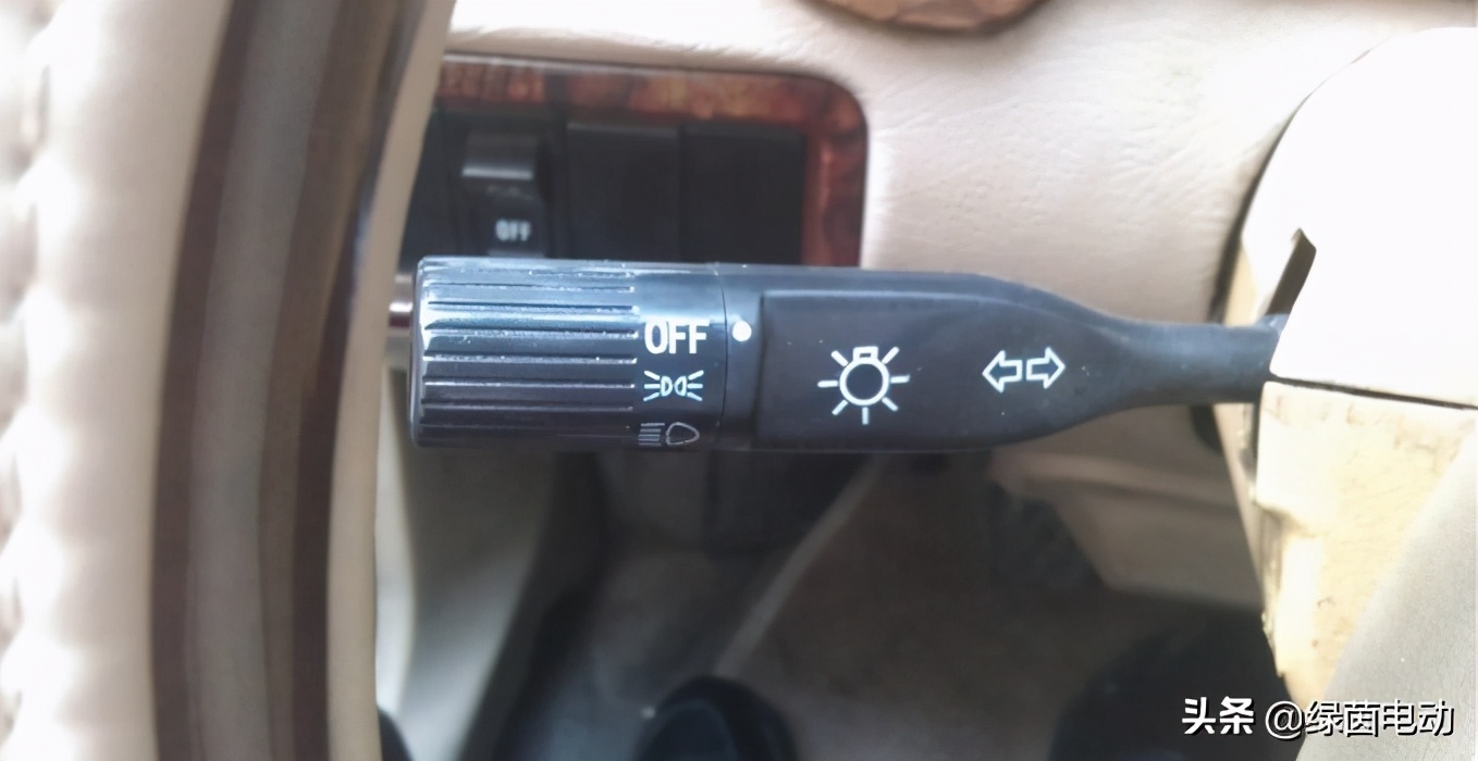 鑰佽溅涓ゅ帰澶忓埄,澶忓埄涓ゅ帰鑰佽溅