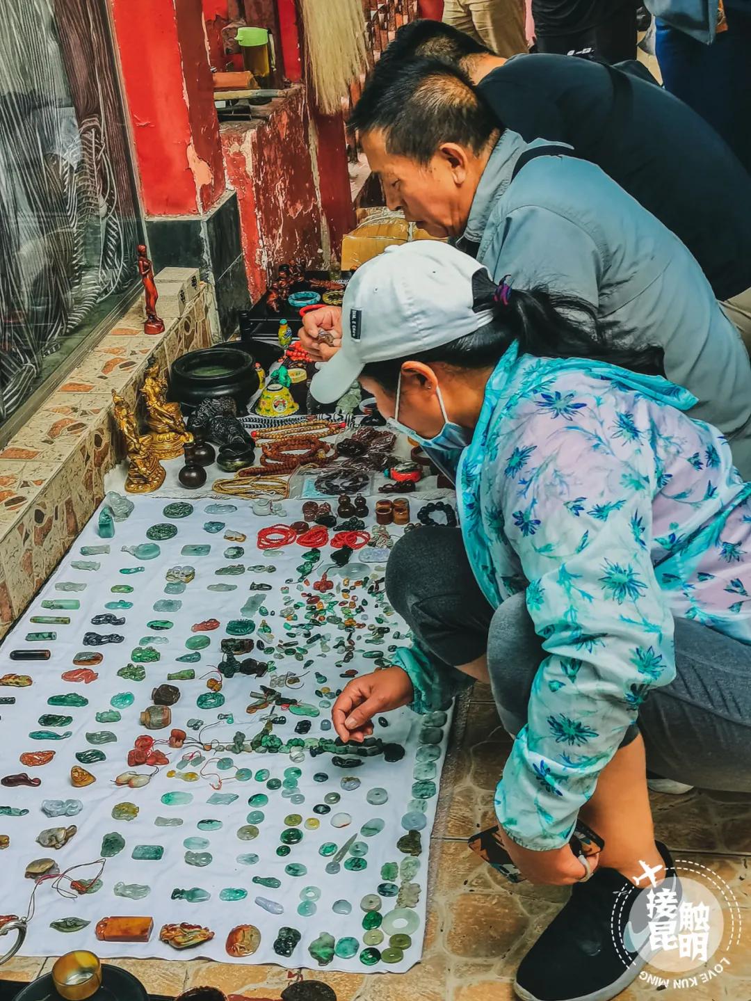 昆明古玩市场哪个市场最热闹,昆明的古玩市场在哪里