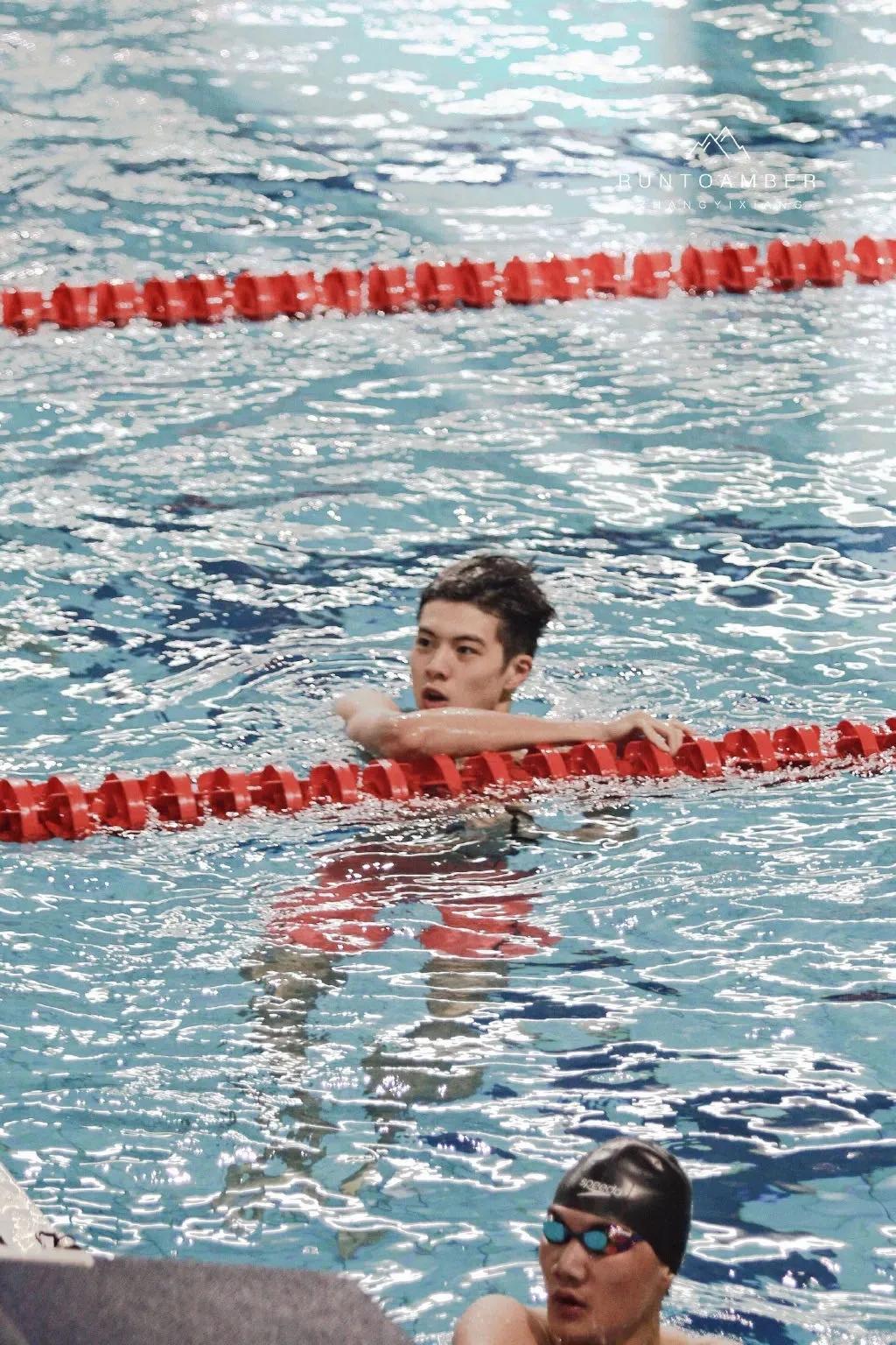 拜托，千万别让萧亚轩看到这些国家体坛中的鲜肉帅哥