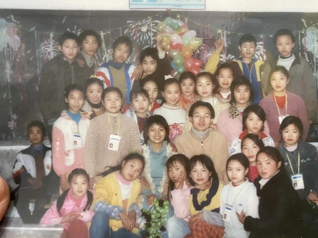 把学生当孩子，家长当战友，成都天立教师赵婧让所有孩子向阳而生