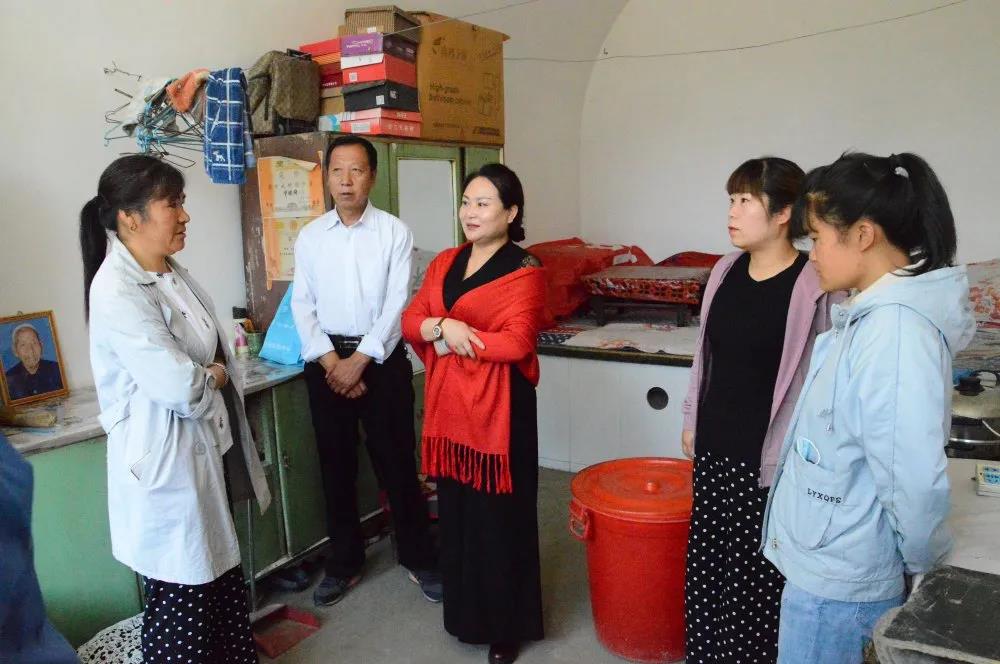 教育扶贫给孩子一个可期的未来,教育扶贫未来的发展