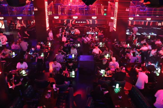 mtlivehouse福永店,顶级livehouse音乐现场酒吧