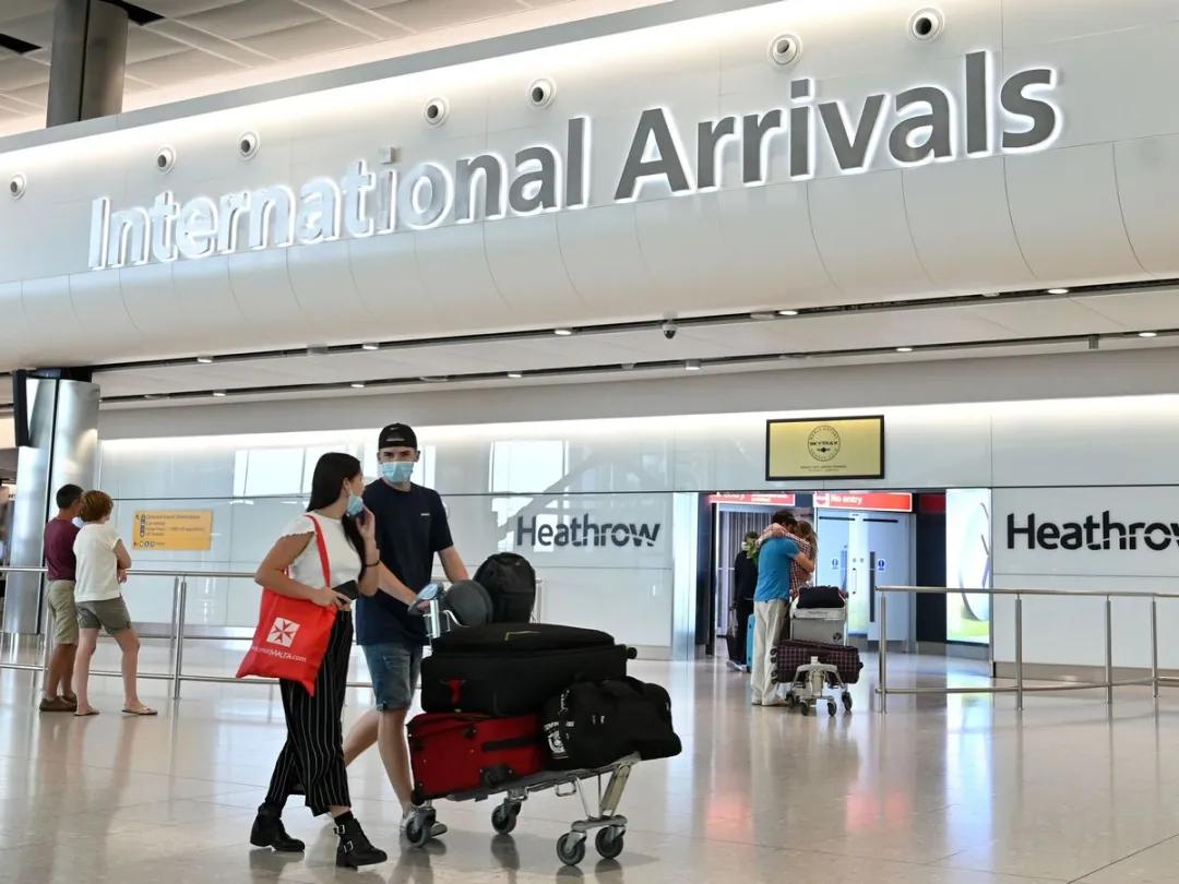 英国留学费用哪个划算,英国留学买什么最划算