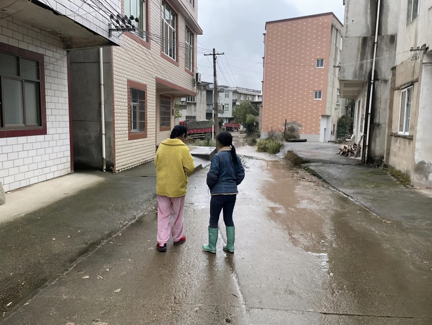 安徽离奇凶案细节曝光,男子杀死“霸母奸妻”者后分尸