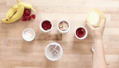 不需要电的搅拌机，摇一摇，随时随地喝新鲜果汁