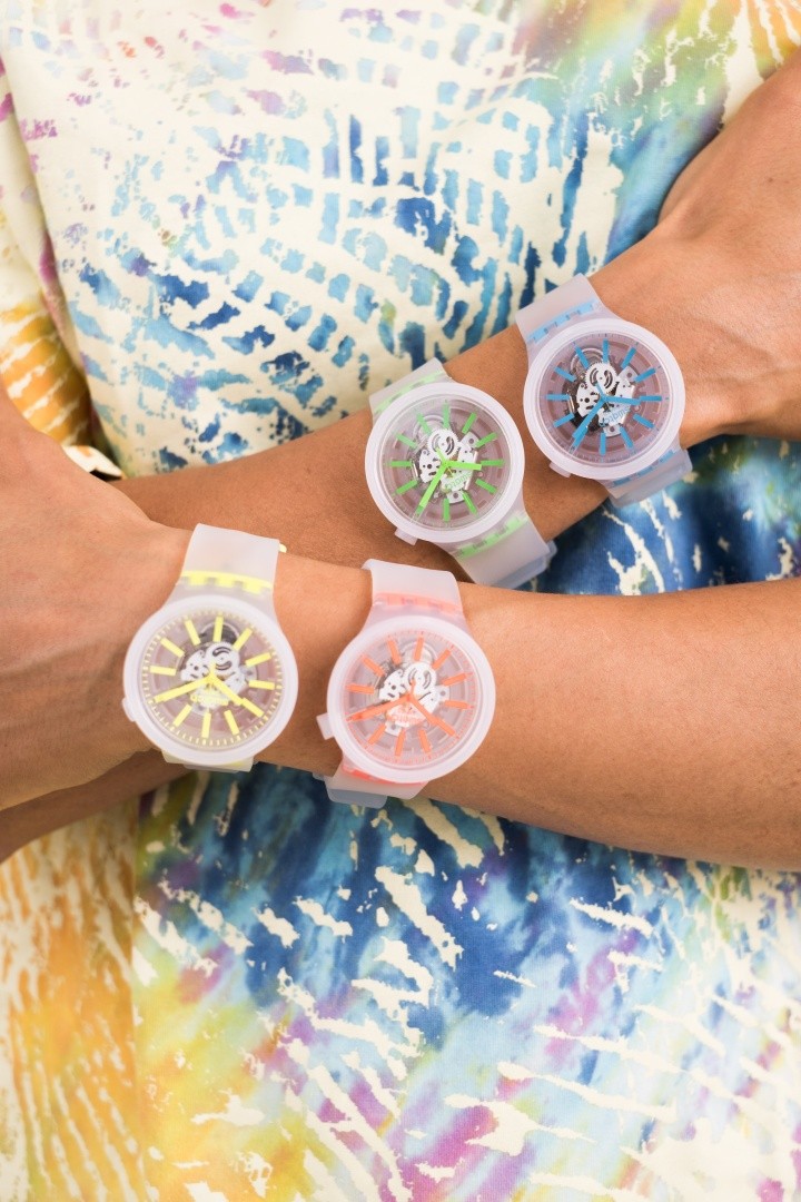 swatch表盘透明彩色表 (swatch镂空透明表)