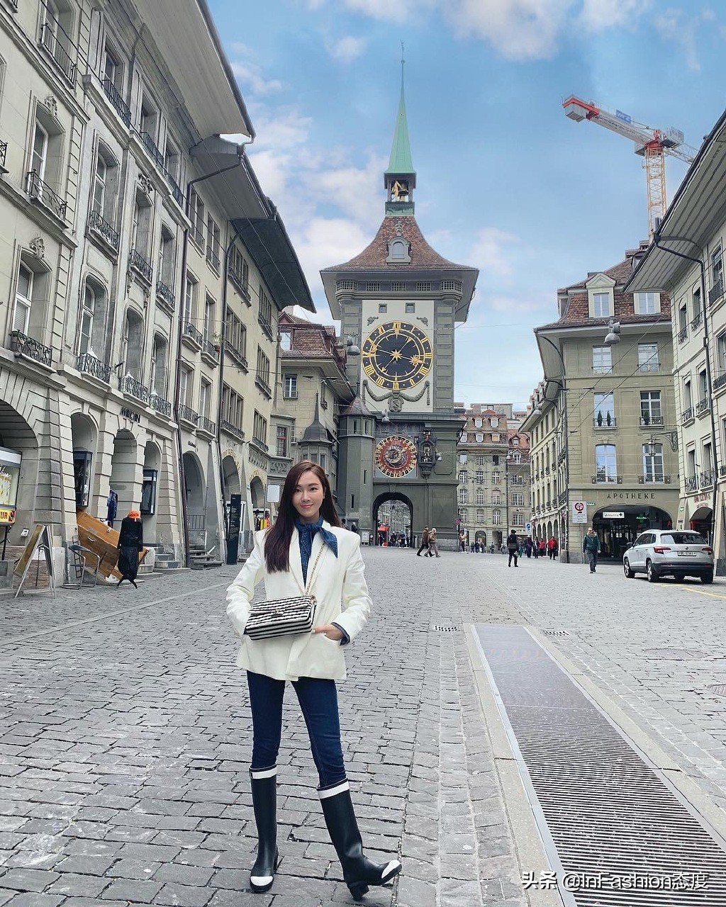 郑秀妍爱马仕包穿搭,郑秀妍爱马仕秀场视频