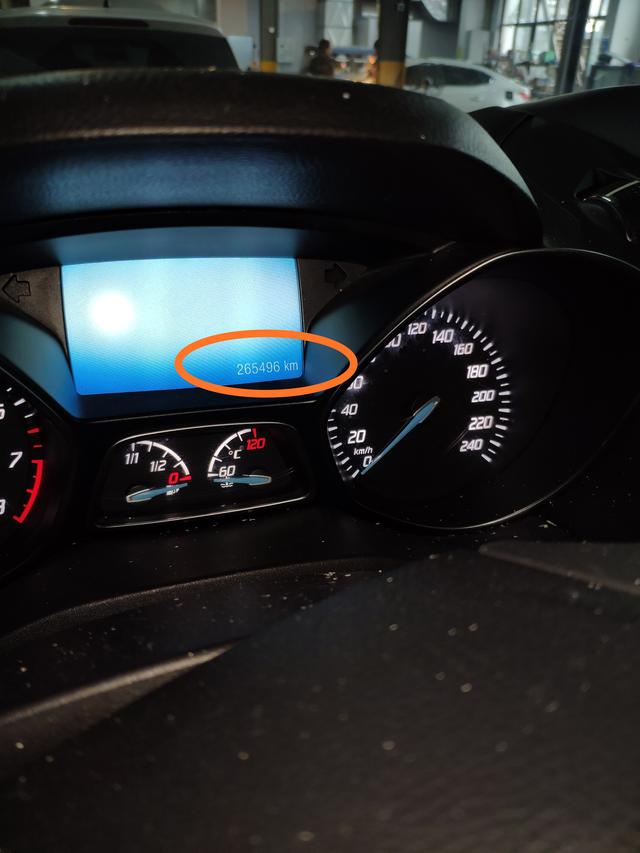 福特翼虎前底盘异响,福特翼虎前底盘哒哒异响