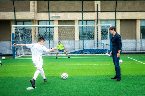 皇马传奇中锋莫伦特斯,新莫伦特斯皇马