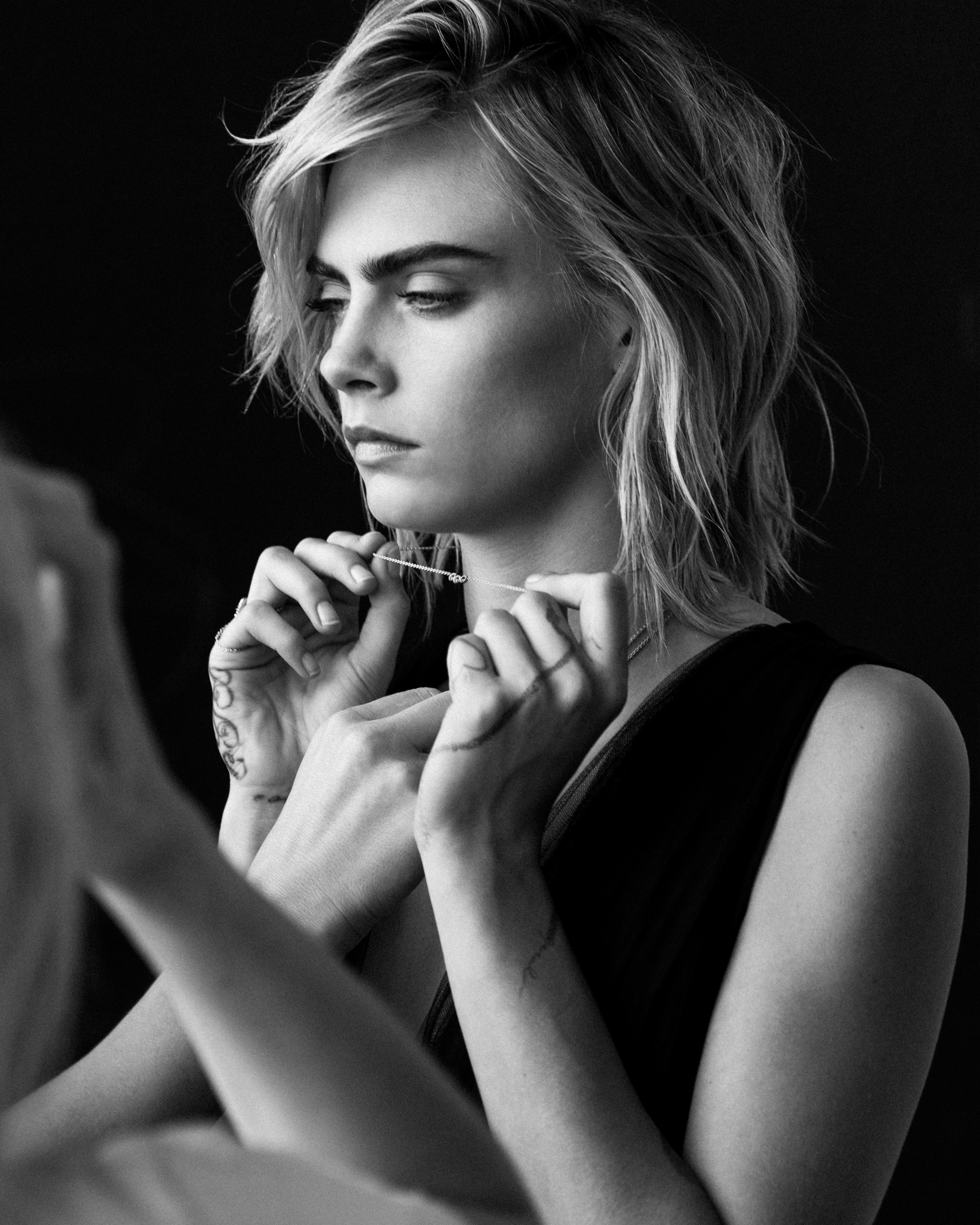 CARADELEVINGNE出镜全新迪奥JOAILLERIE高级珠宝系列广告大片