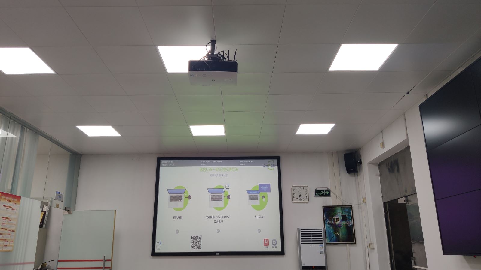 thinkpad如何连接投影,thinkpad通过哪个口连接投影仪