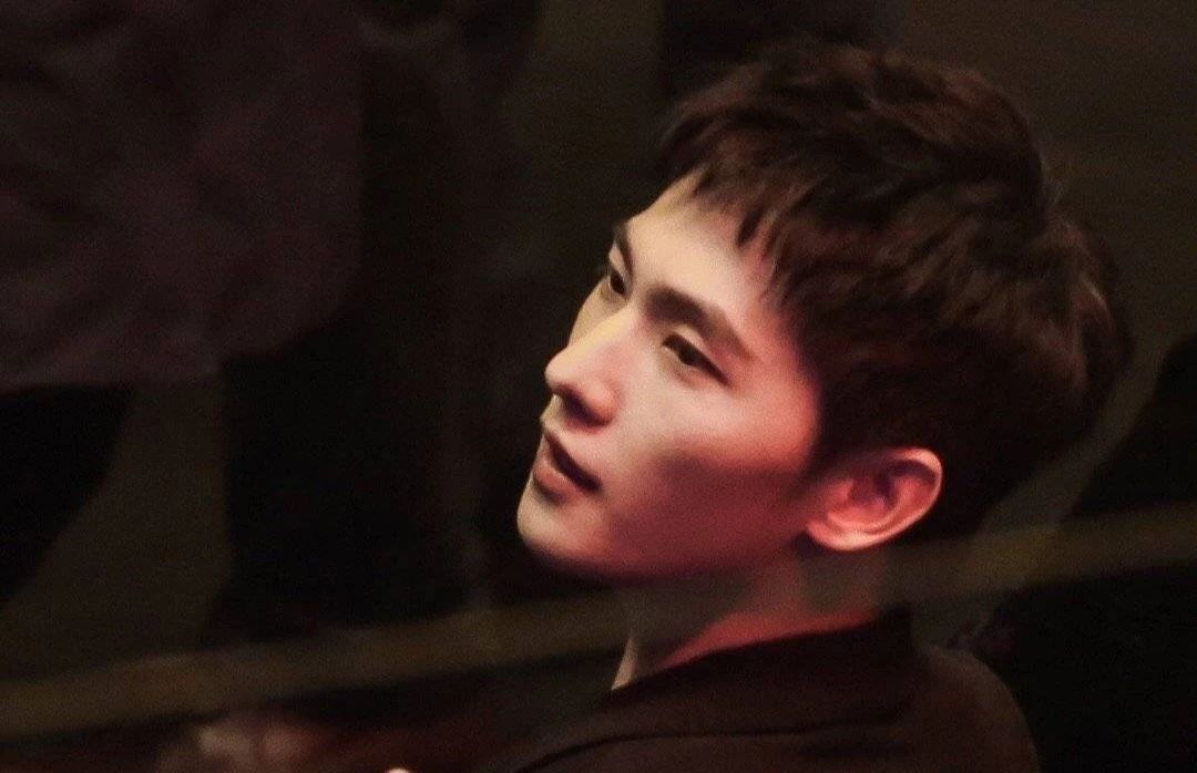 杨洋与现在的小鲜肉差别在哪里,杨洋到底是怎么样的人啊