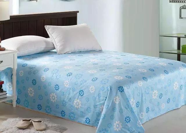 床单被子永远有尘土怎么办,被子床单上为什么很多灰尘